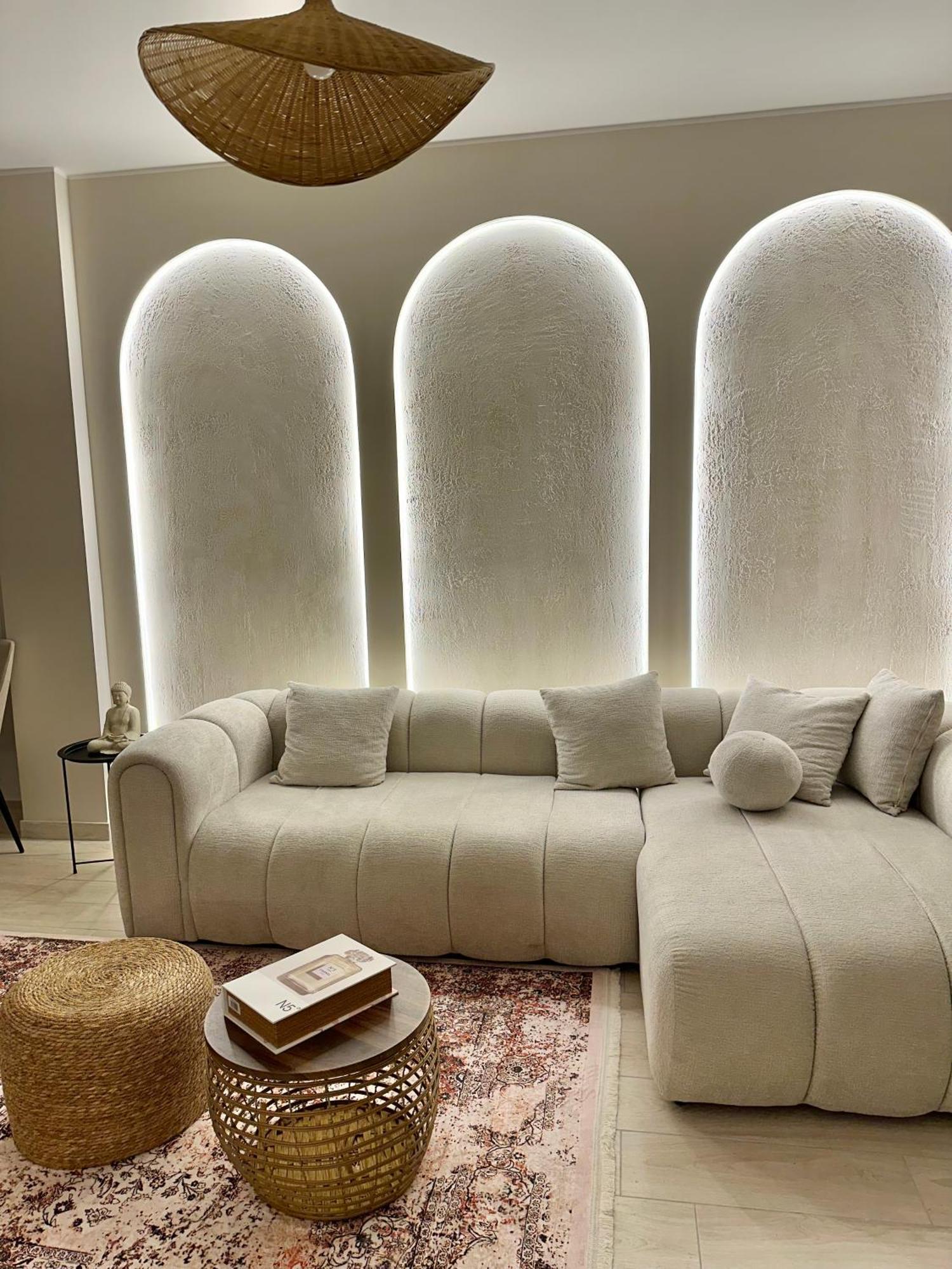 Lungomare Luxury Sea View Apartaments Вльора Екстер'єр фото