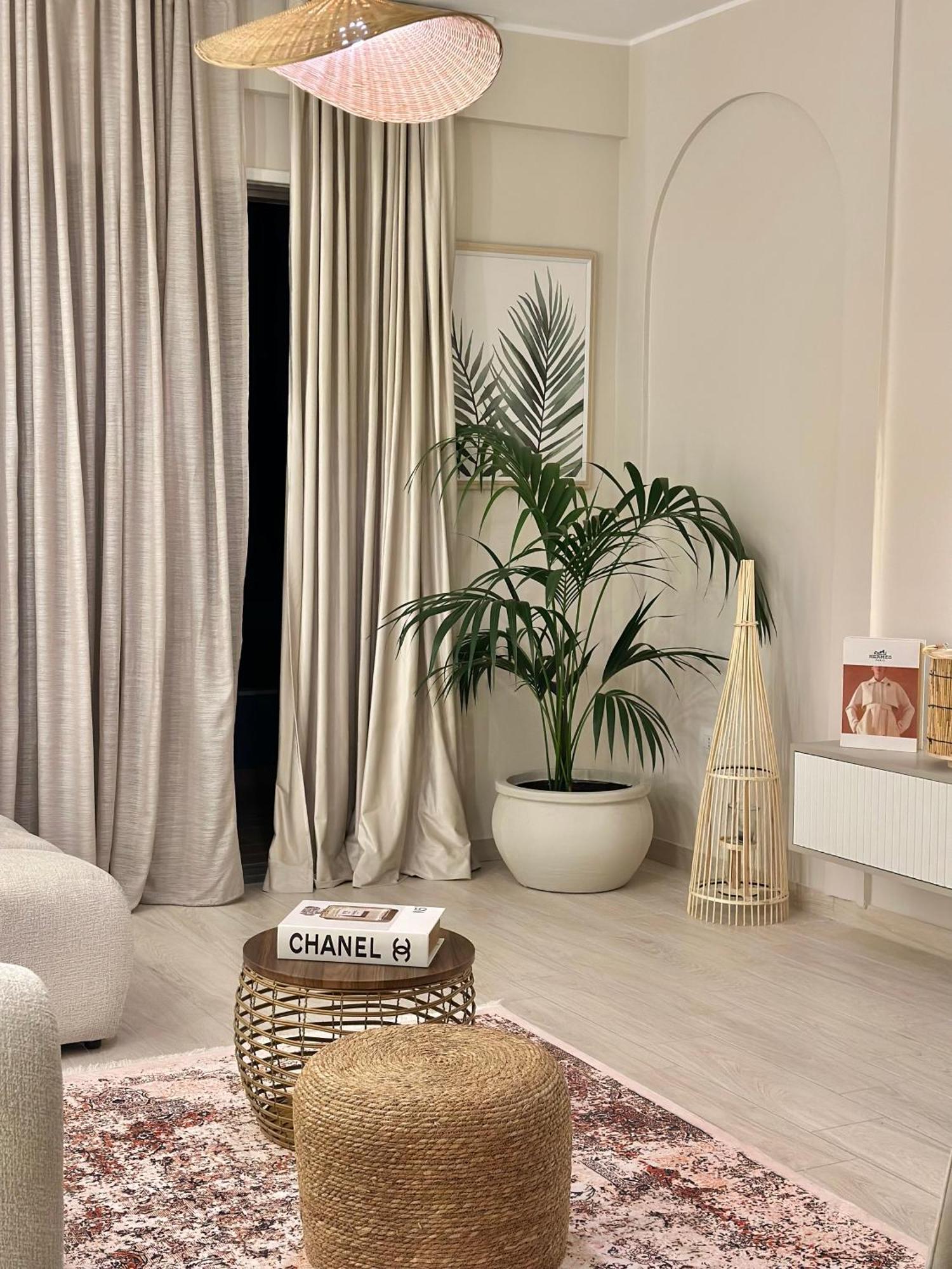 Lungomare Luxury Sea View Apartaments Вльора Екстер'єр фото