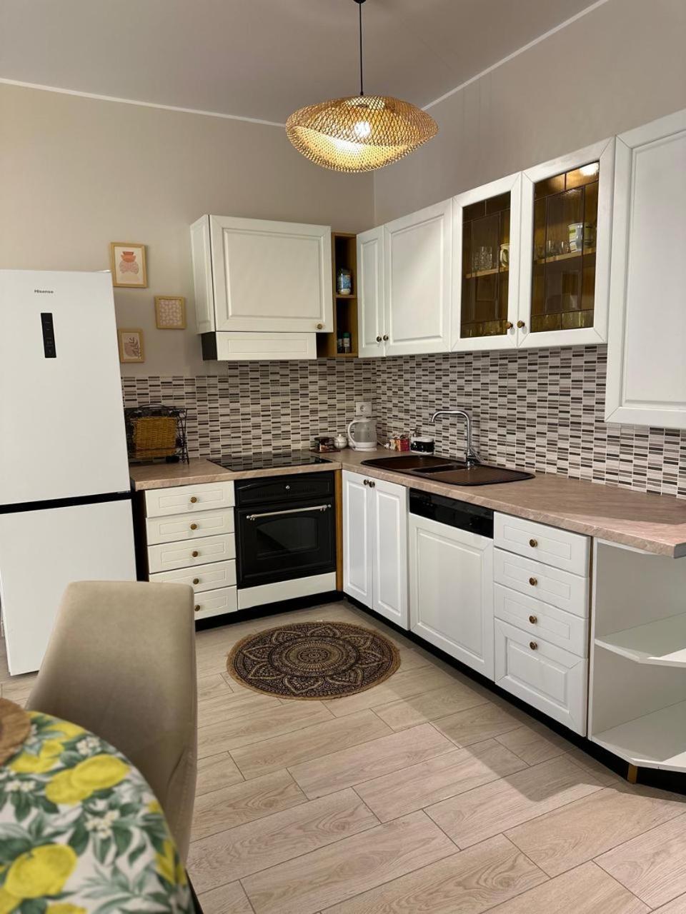 Lungomare Luxury Sea View Apartaments Вльора Номер фото